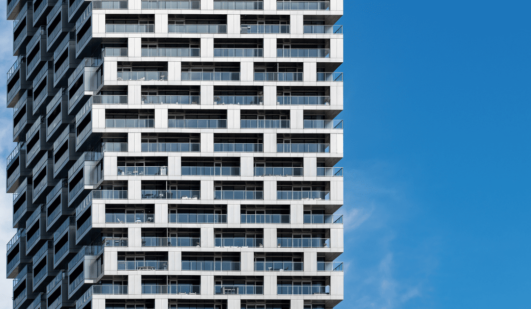 Toronto vs. Vancouver: Who’s weathering the condo market storm better?